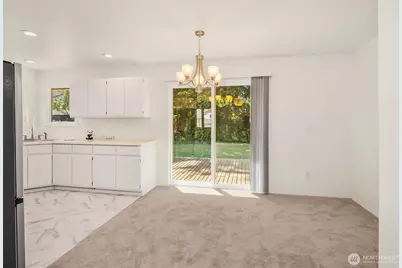 10816 10th Drive SE, Everett, WA 98208 - Photo 5