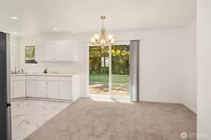 10816 10th Dr SE, Everett, WA 98208 - Photo 5