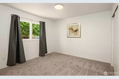 10816 10th Drive SE, Everett, WA 98208 - Photo 17