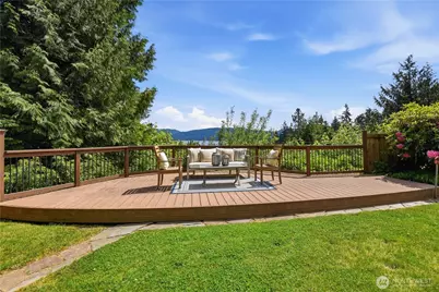639 W Lake Sammamish Parkway NE, Bellevue, WA 98008 - Photo 37