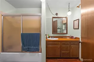 16058 36th Ave NE, Lake Forest Park, WA 98155 - Photo 29