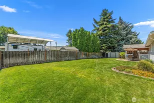 814 11th St NE, East Wenatchee, WA 98802 - Photo 21