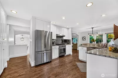 2809 238th Avenue SE, Sammamish, WA 98075 - Photo 15
