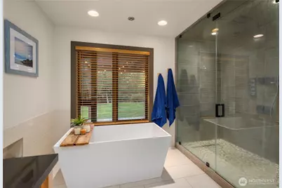 19020 NE 132nd Street, Woodinville, WA 98077 - Photo 17