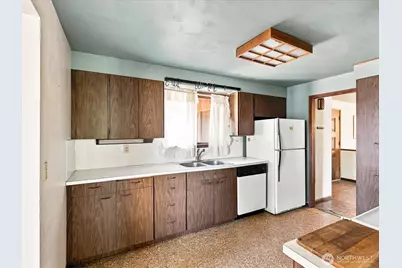 13463 Macadam Road S, Tukwila, WA 98168 - Photo 7