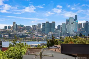 3924 Linden Ave N, Seattle, WA 98103 - Photo 25