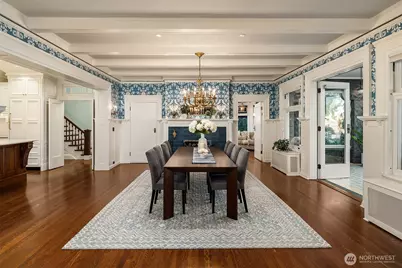 421 W Highland Drive, Seattle, WA 98119 - Photo 17