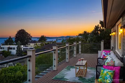 421 W Highland Drive, Seattle, WA 98119 - Photo 39