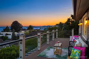 421 W Highland Dr, Seattle, WA 98119 - Photo 39