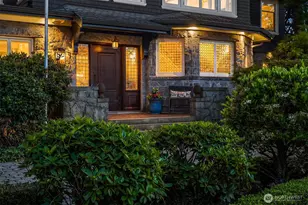 421 W Highland Dr, Seattle, WA 98119 - Photo 7
