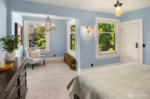 421 W Highland Dr, Seattle, WA 98119 - Photo 27