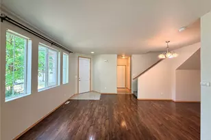 2045 Bobs Hollow Ln, DuPont, WA 98327 - Photo 7