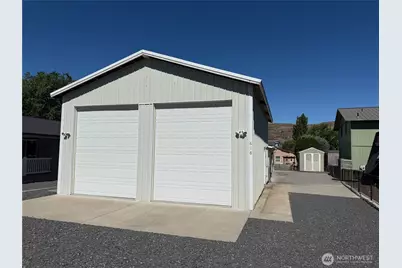 616 Hunter Avenue SW, Quincy, WA 98848 - Photo 1