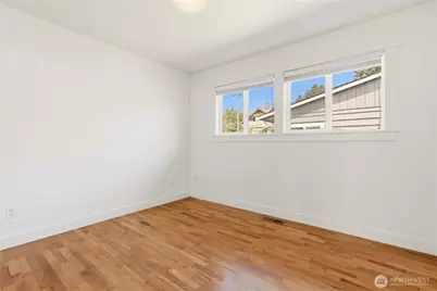 1308 16th Street, Anacortes, WA 98221 - Photo 11