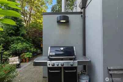 1101 Seneca Street #402, Seattle, WA 98101 - Photo 39