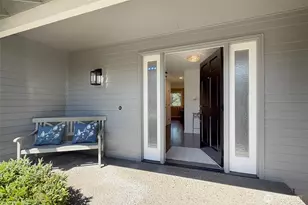 6349 114th Ave SE, Bellevue, WA 98006 - Photo 3