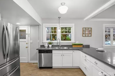 1210 N 2nd Street, Renton, WA 98057 - Photo 11