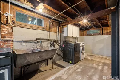 1210 N 2nd Street, Renton, WA 98057 - Photo 27