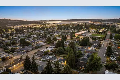 1210 N 2nd Street, Renton, WA 98057 - Photo 35