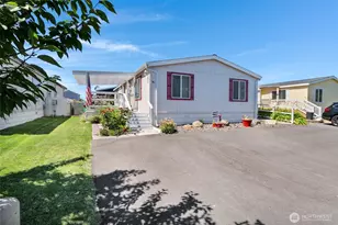3211 W Wapato Dr, Moses Lake, WA 98837 - Photo 1