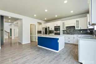 17613 131st St E, Bonney Lake, WA 98391 - Photo 9