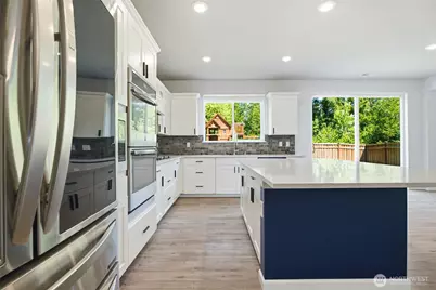 17613 131st Street E, Bonney Lake, WA 98391 - Photo 11