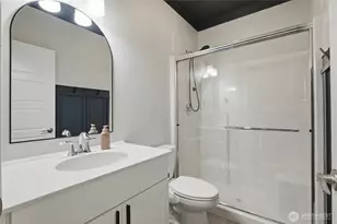 17613 131st St E, Bonney Lake, WA 98391 - Photo 33