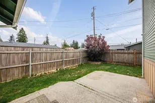 303 E Highland Dr, Arlington, WA 98223 - Photo 29