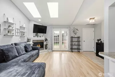 303 E Highland Drive, Arlington, WA 98223 - Photo 9