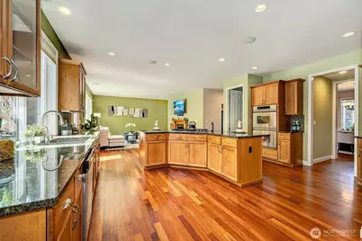 22187 NE 93rd Street, Redmond, WA 98053 - Photo 17