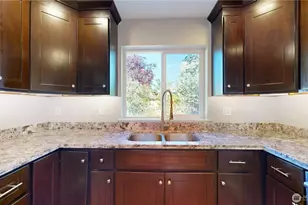 8836 E B St, Tacoma, WA 98445 - Photo 13