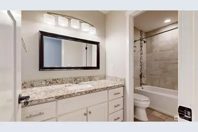 8836 E B Street, Tacoma, WA 98445 - Photo 23
