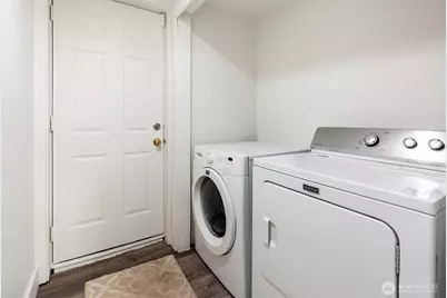 12840 Renton Avenue S #lower, Seattle, WA 98178 - Photo 17