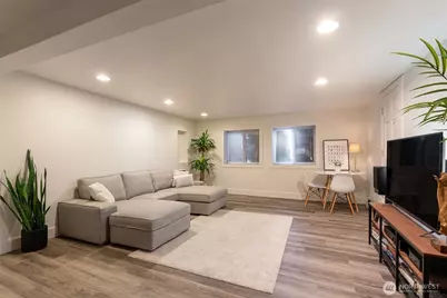 12840 Renton Avenue S #lower, Seattle, WA 98178 - Photo 3