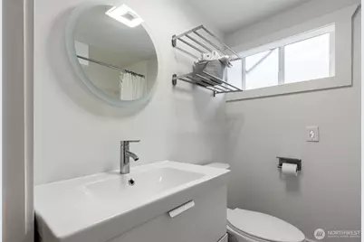 12840 Renton Avenue S #lower, Seattle, WA 98178 - Photo 15