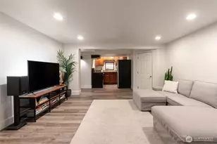 12840 Renton Ave S, Seattle, WA 98178 - Photo 7