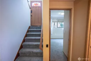 5318 203rd St Ct E, Spanaway, WA 98387 - Photo 9