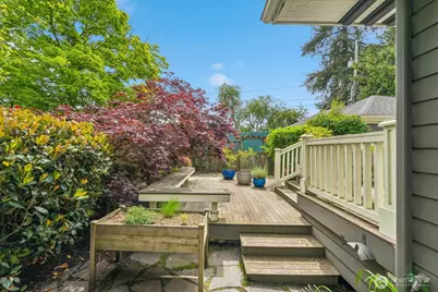 2137 E Hamlin Street, Seattle, WA 98112 - Photo 15
