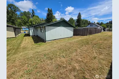 1407 Bowmont Avenue, Kelso, WA 98626 - Photo 31