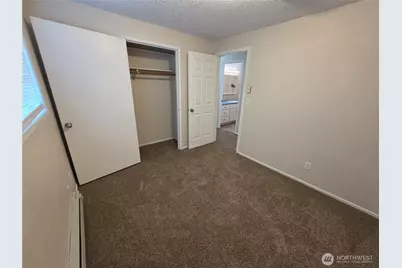 1407 Bowmont Avenue, Kelso, WA 98626 - Photo 15