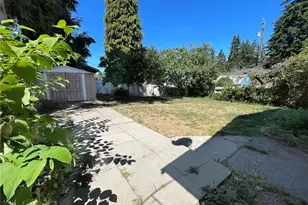 14301 Meridian Ave N, Seattle, WA 98133 - Photo 13