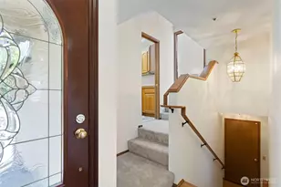 278 Lind Ave NW, Renton, WA 98057 - Photo 3