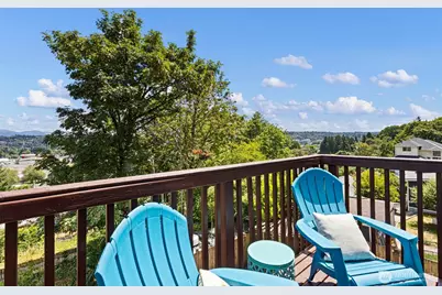 278 Lind Avenue NW, Renton, WA 98057 - Photo 25