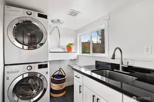 347 29th Ave, Seattle, WA 98122 - Photo 23