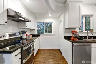 347 29th Ave, Seattle, WA 98122 - Photo 9