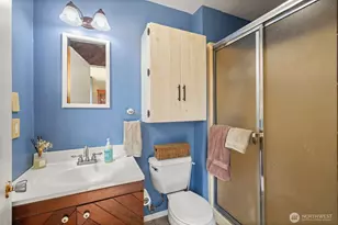 424 W 4th St, Port Angeles, WA 98362 - Photo 27