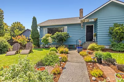 424 W 4th Street, Port Angeles, WA 98362 - Photo 3
