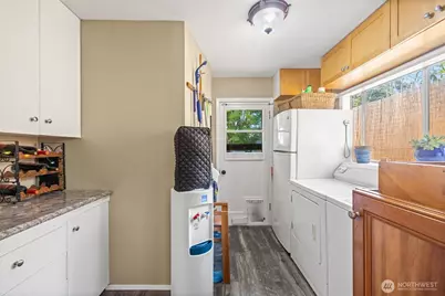 424 W 4th Street, Port Angeles, WA 98362 - Photo 29