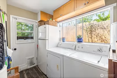 424 W 4th Street, Port Angeles, WA 98362 - Photo 31