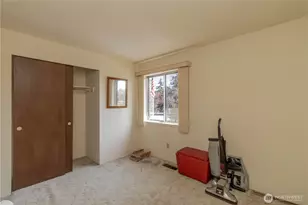 25401 35th Pl S, Kent, WA 98032 - Photo 17